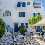 Konukevi Livadia Seaside 6 Páros