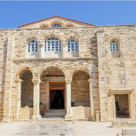 Livadia Seaside 6 게스트하우스