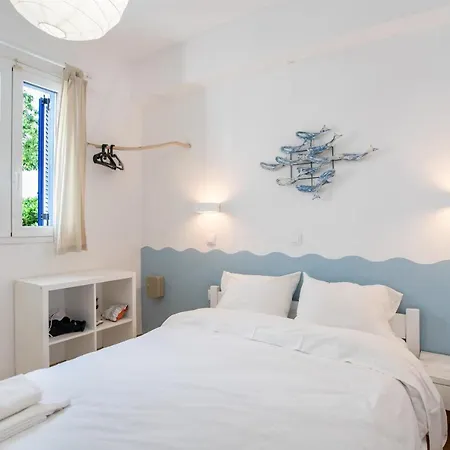 Livadia Seaside 6 게스트하우스 Páros