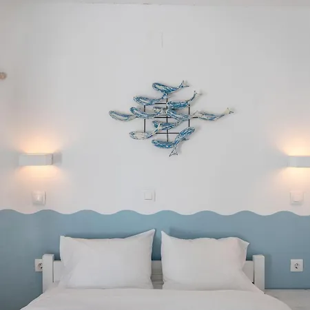 Livadia Seaside 6 3* パロス島