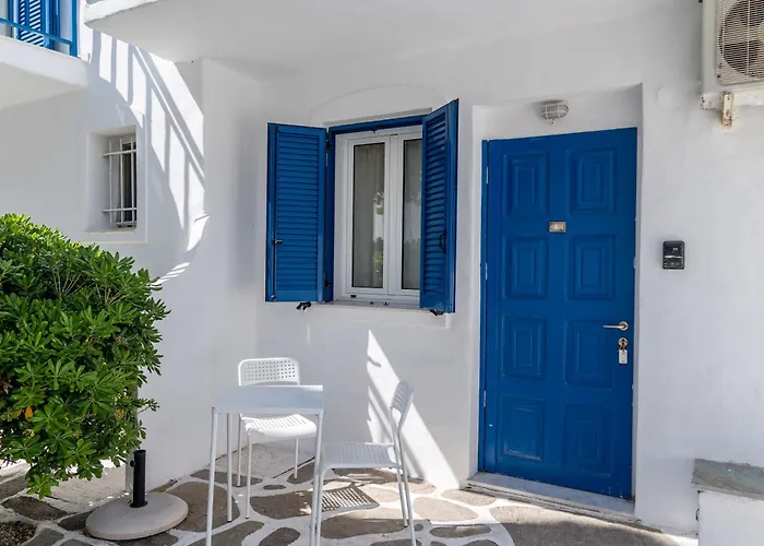 Livadia Seaside 6 3* Páros