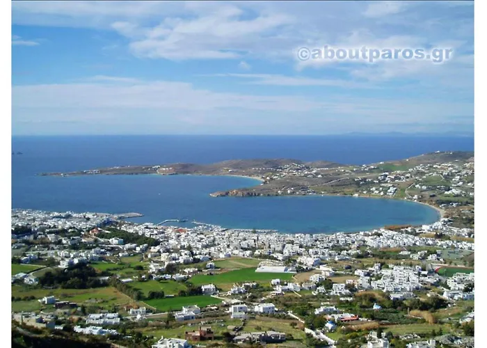Livadia Seaside 6 3* Páros